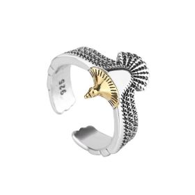 Vintage Temperament Personality Old Eagle Ring (Color: Gold, size: Adjustable opening)