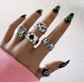 Vintage Distressed Embossed Eagle Claw Ring Set (Style: 7 Style)